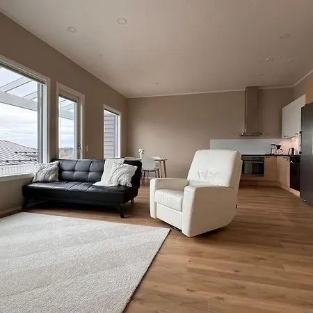 Διαμέρισμα Private, Comfortable , Sauna, 2 Bedroom *